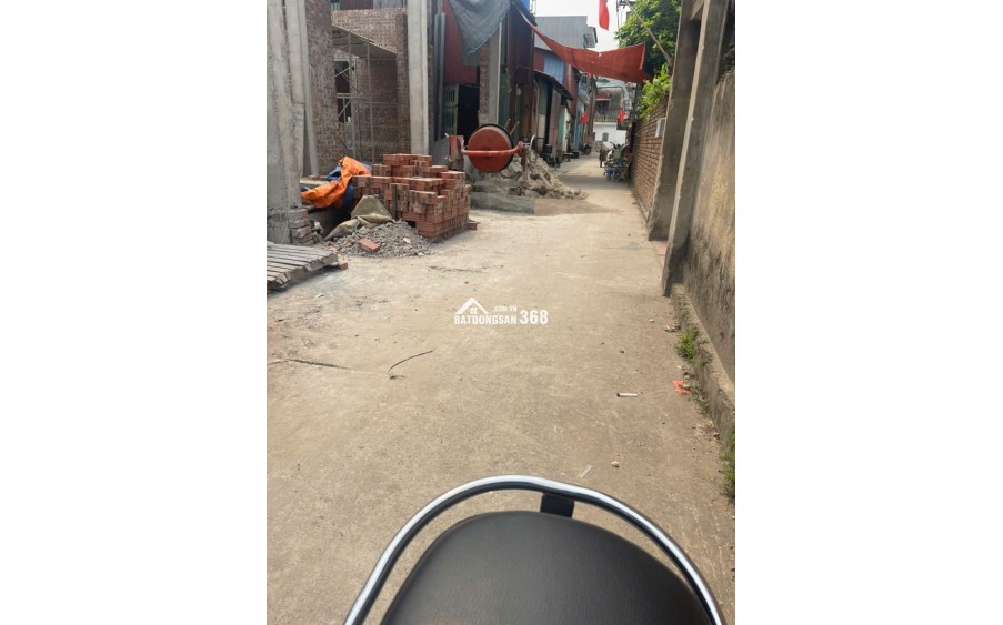 cần bân đất đường ô tô thông giá chỉ nhỉnh 2 tỷ